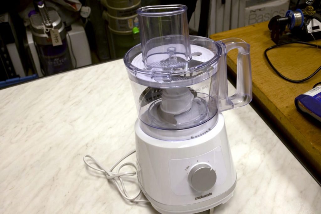 Food Processor £20